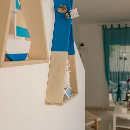 Semi-detached Beach House Meneou